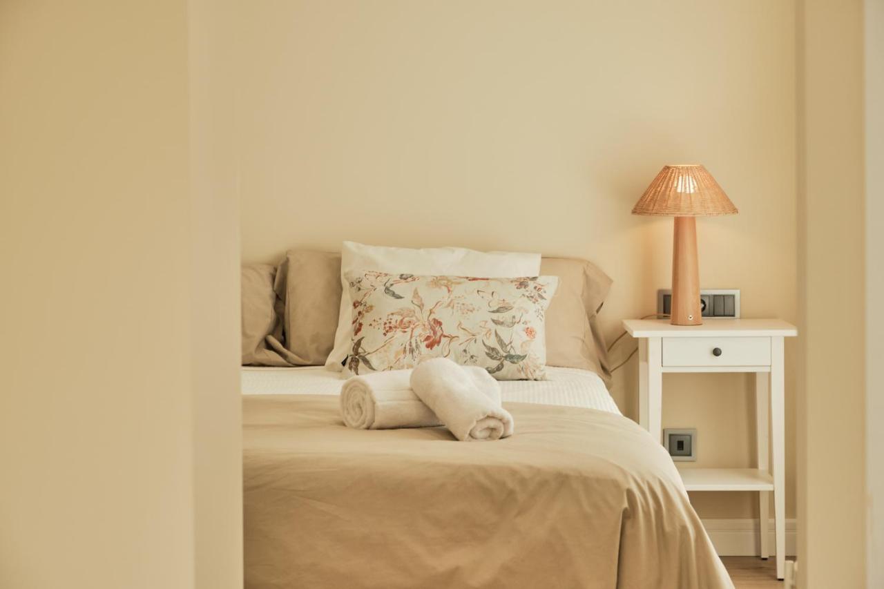 Elegante Casa Familiar 10 personas con Jardín, Parking y Wifi Serra De Outes Exterior foto